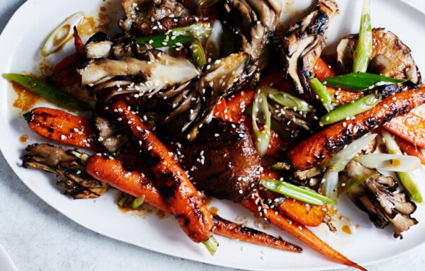 grilled-mushrooms-and-carrots-with-sesame-940x600 (1)