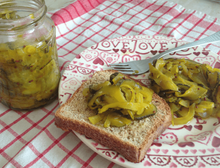 Courgette & Turmerickle Pickle